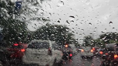 BMKG Peringatkan Cuaca Ekstrem di Sulsel, Hujan Deras Meluas hingga Makassar