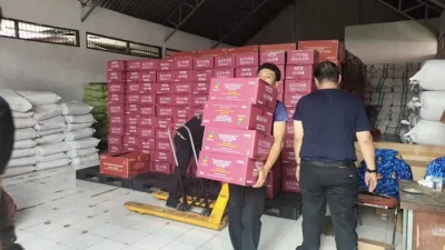 Gubernur Sulsel Pastikan Bantuan Logistik Provinsi Tiba di Bantaeng